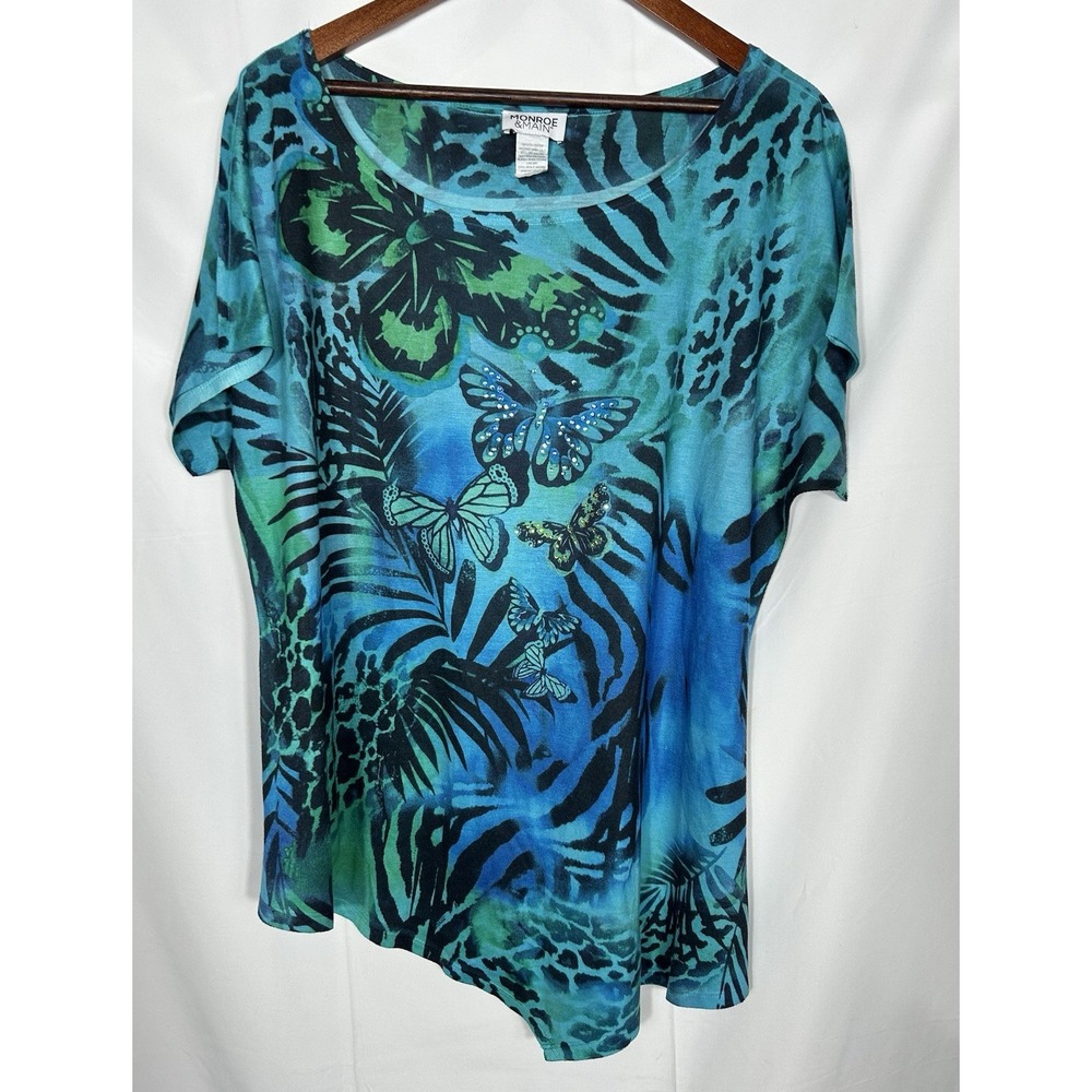 Monroe & Maine Womens Knit Top Size 2X Green / Blue Butterfly Rhinestone‎ Artsy